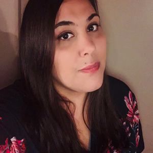 Meet your Posher, Dana